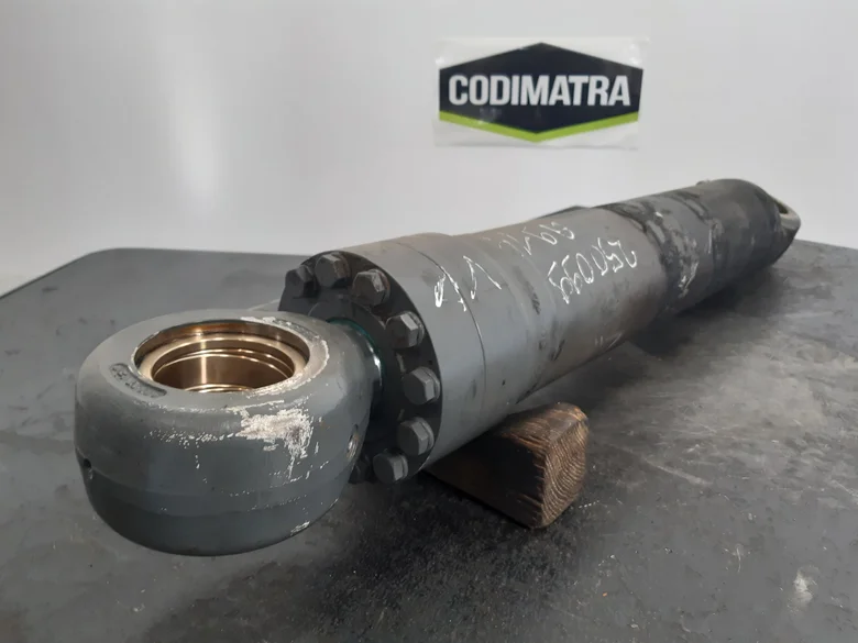 Variable boom cylinder for LIEBHERR A914