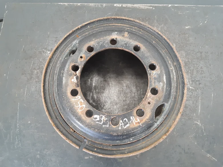 Rim for LIEBHERR A914
