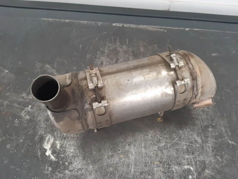 Muffler for BOBCAT T590