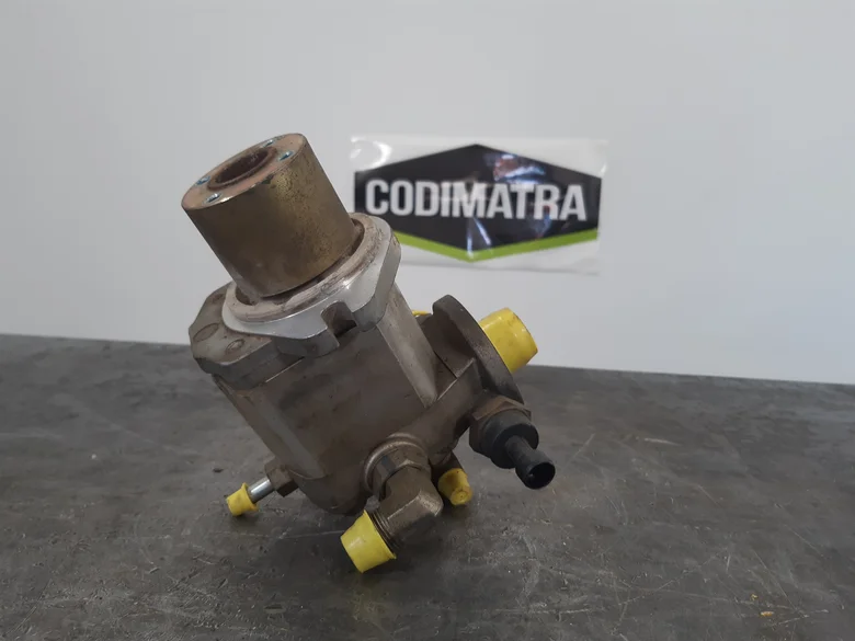 Moteur de ventilateur pour BOBCAT T590