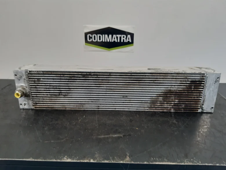 Radiateur huile pour LIEBHERR L538