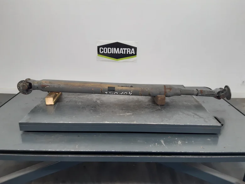Drive shaft for LIEBHERR L526