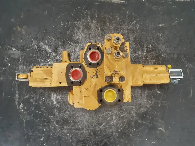 Distribuidor hidráulico para CATERPILLAR 771D