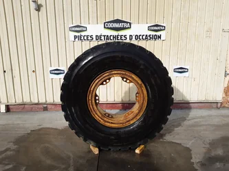 Pneu pour CATERPILLAR 771D