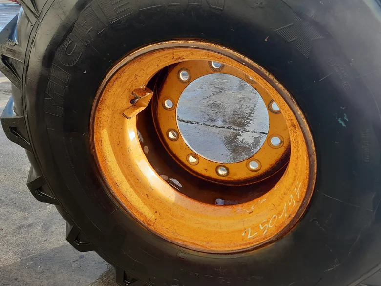 Rim for CASE WX150