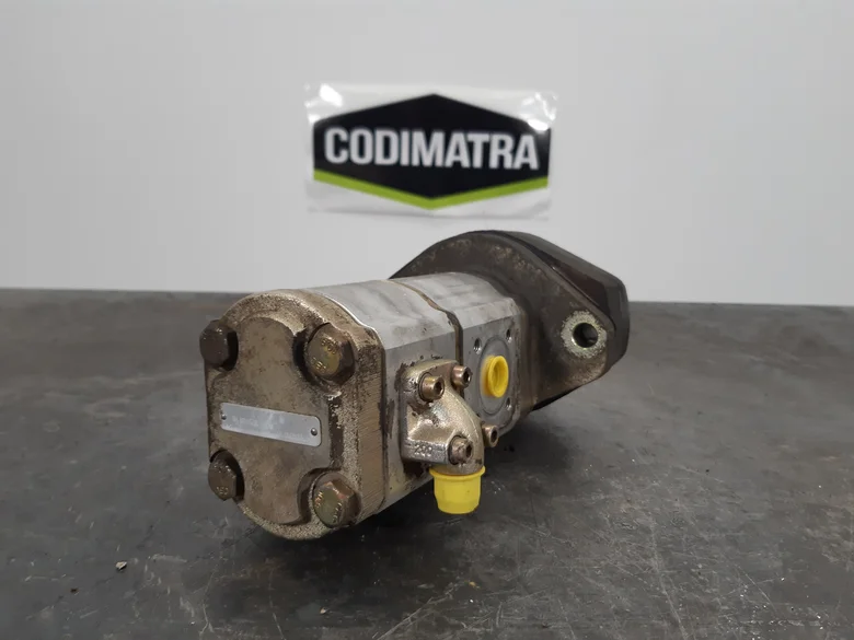 Pompe hydraulique secondaire pour CASE WX165