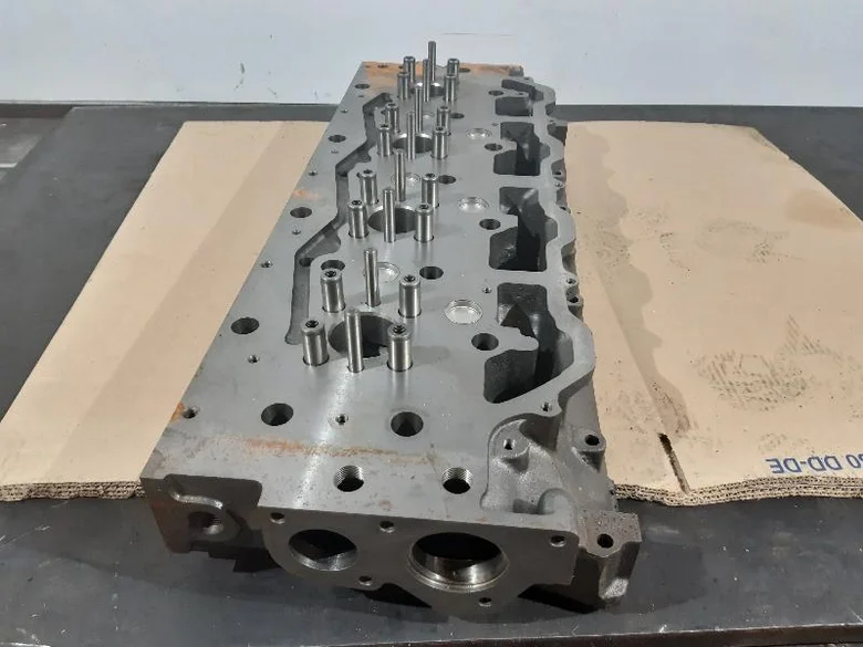 Cylinder Head for CATERPILLAR 769C