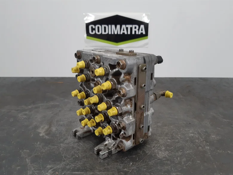 Hydraulic Distributor for HITACHI ZX250LCN-3