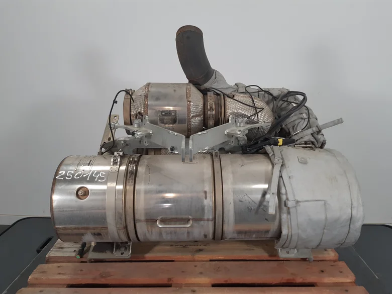 Silenciador para LIEBHERR L556