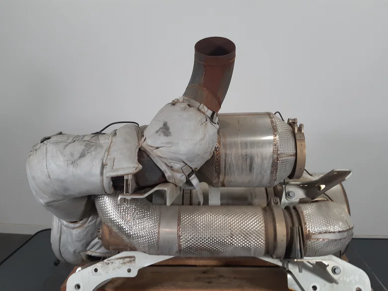 Silencieux pour LIEBHERR L556