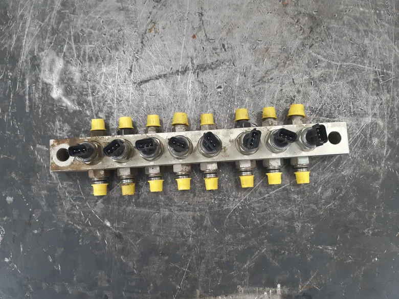 BOITIER HYDRAULIQUE