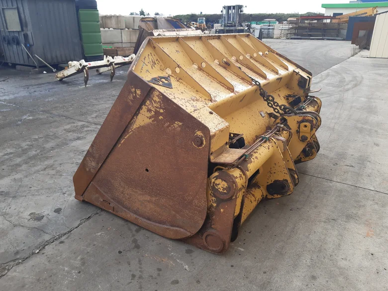 Ditching bucket for CATERPILLAR 938H