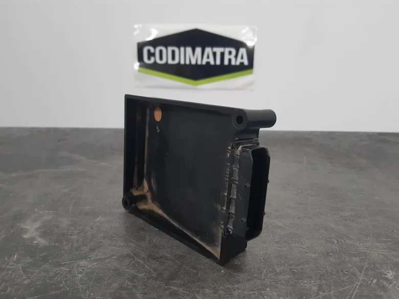 Caja electronica para KUBOTA U36-4