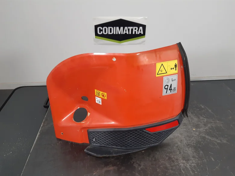 Capot pour KUBOTA U36-4