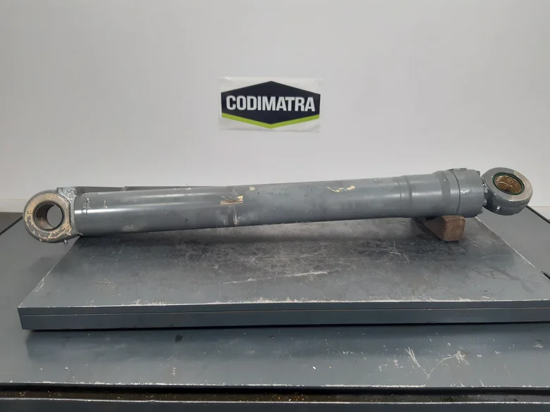 Cilindro de flecha para LIEBHERR R916LC