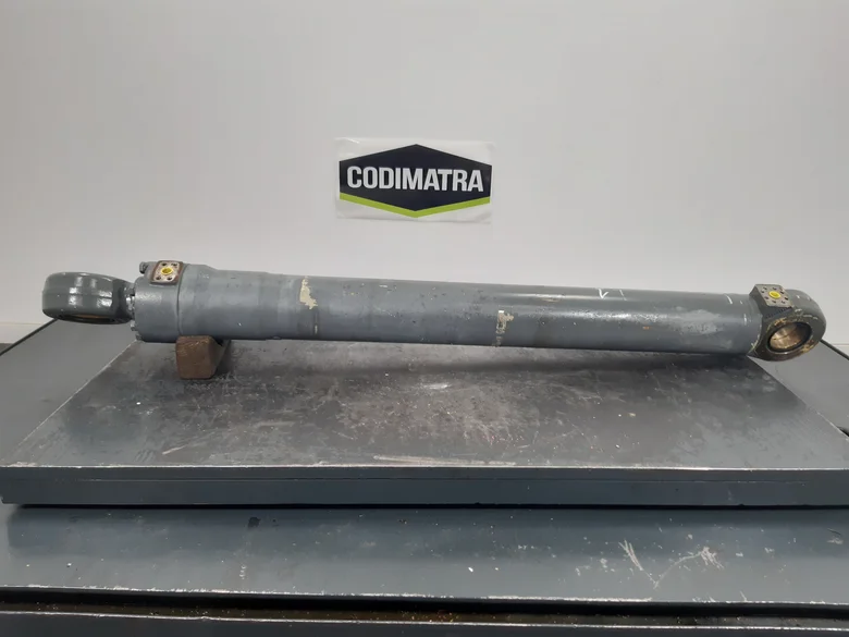 Cilindro de flecha para LIEBHERR R916LC