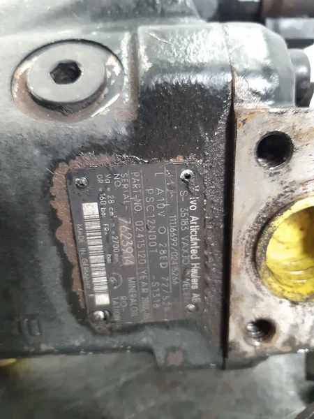 Pompe hydraulique principale pour VOLVO A25D
