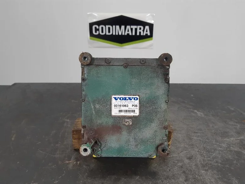 Electronic control unit for VOLVO A25D