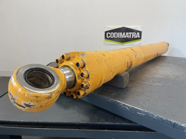 Balancer Cylinder for LIEBHERR R934C