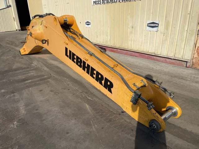 Boom for LIEBHERR R934C