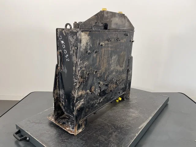 Hydraulic tank for CATERPILLAR 966MXE