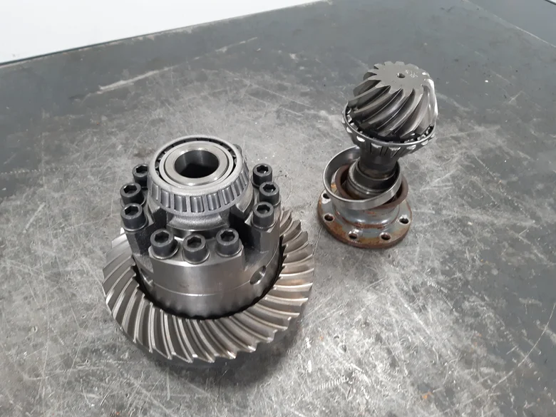 Nez de pont pour LIEBHERR A314