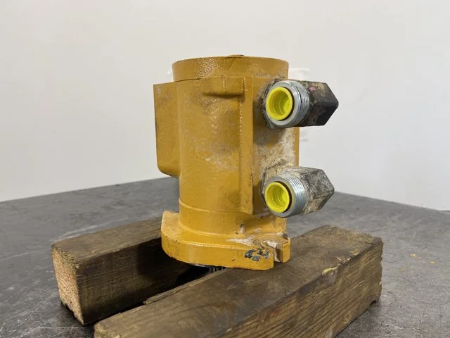 Auxiliary hydraulic pump for CATERPILLAR 980M