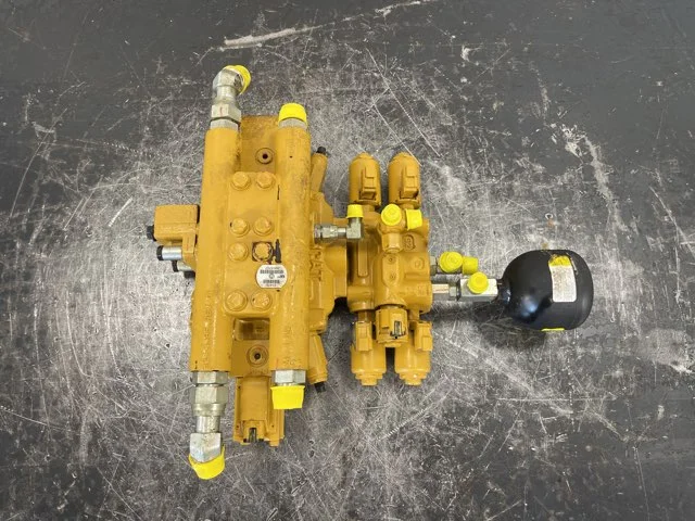 Hydraulic Distributor for CATERPILLAR 980M