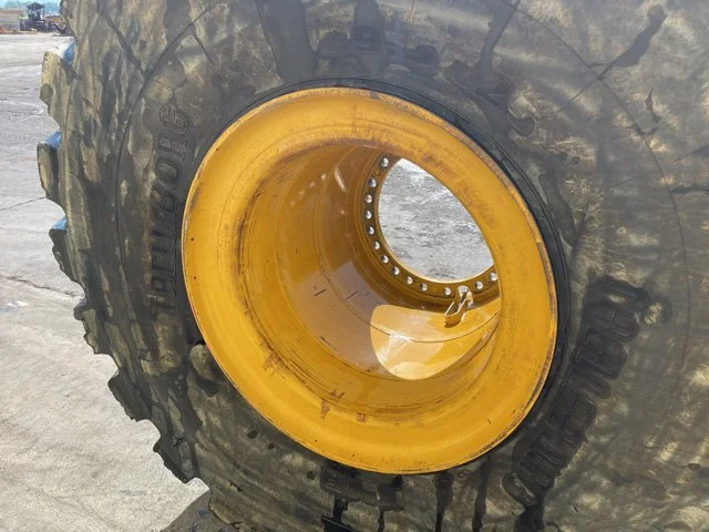 Rim for CATERPILLAR 980M