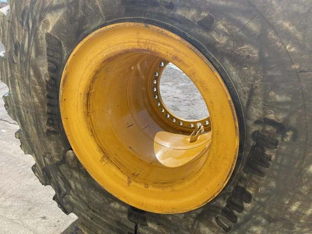 Llanta para CATERPILLAR 980M