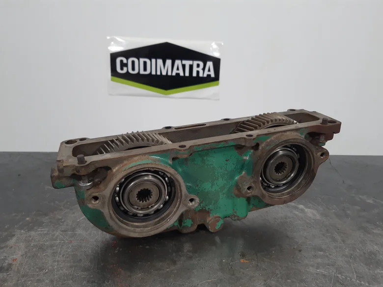Pump reducer for VOLVO A25D