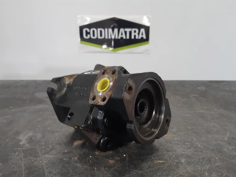Auxiliary hydraulic pump for VOLVO A30G