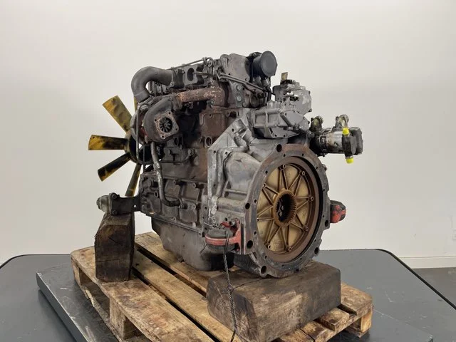 Moteur thermique pour LIEBHERR A316