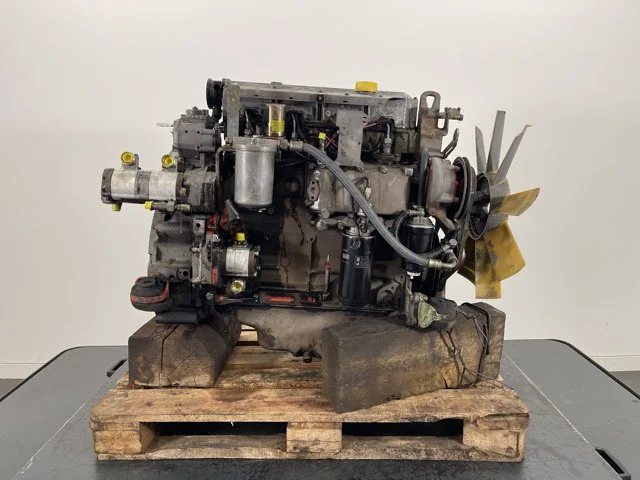 Moteur thermique pour LIEBHERR A316