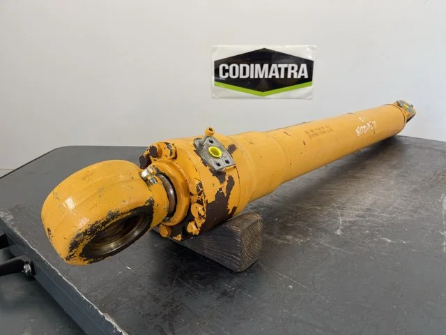 Cilindro basculante para LIEBHERR A316