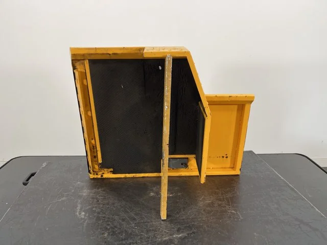 Puerta de compartimento para LIEBHERR A316