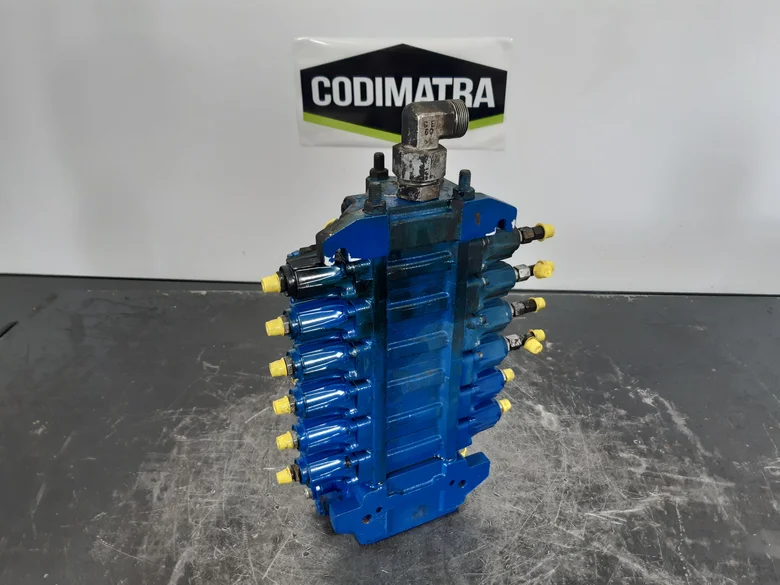 Hydraulic Distributor for MECALAC 11MWR
