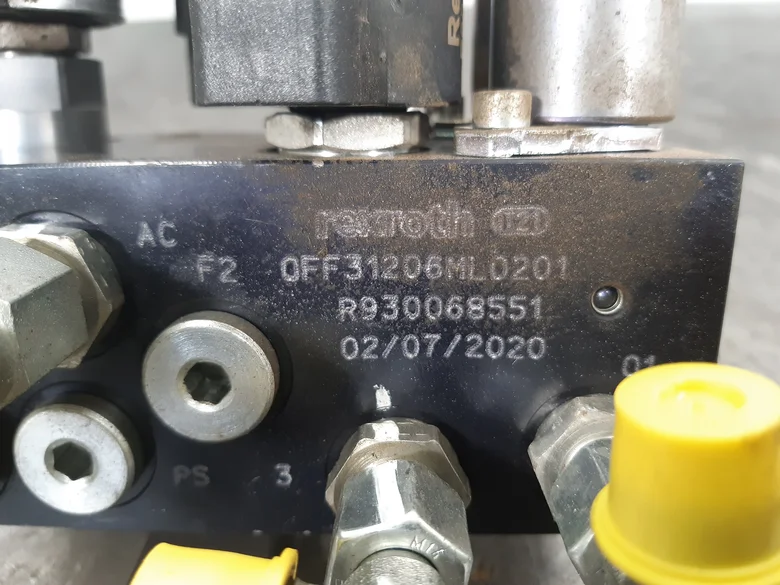 BLOC HYDRAULIQUE
