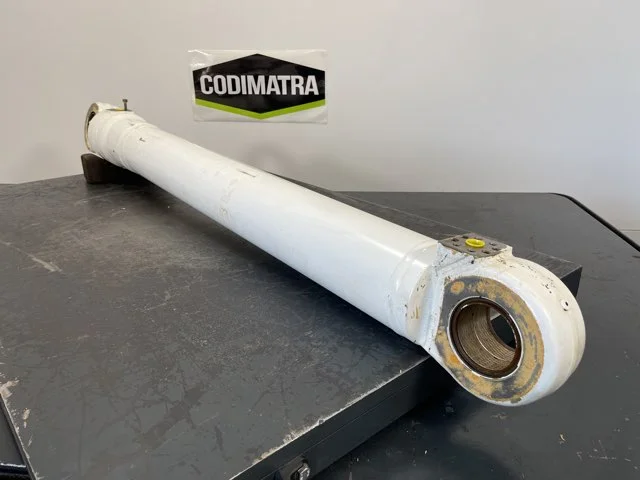 Vérin de flèche pour LIEBHERR R916 ADVANCED