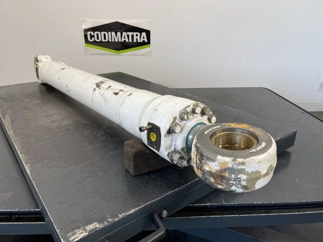 Cilindro de cazo para LIEBHERR R916 ADVANCED