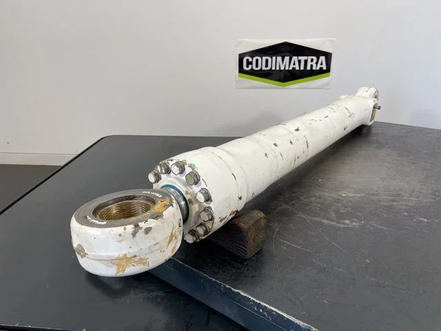Cilindro de cazo para LIEBHERR R916 ADVANCED