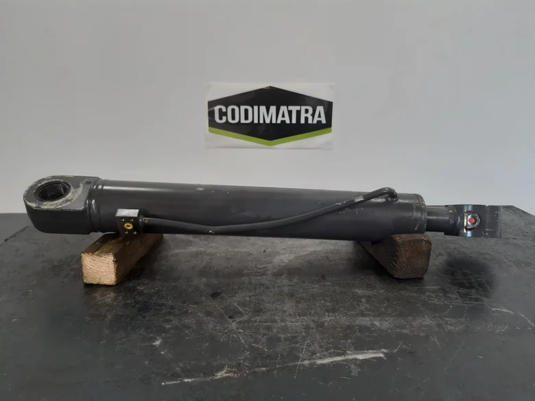 Cilindro de cazo para MECALAC 11MWR