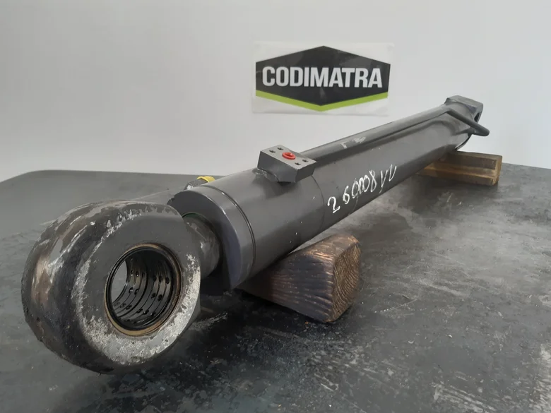 Variable boom cylinder for MECALAC 11MWR