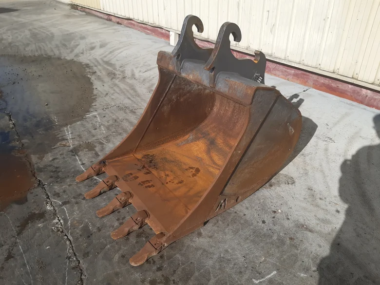 Trenching bucket for MECALAC 11MWR