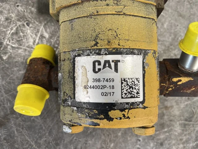  for CATERPILLAR 938M