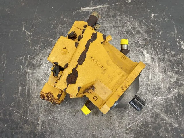 Moteur hydraulique d'avancement pour CATERPILLAR 938M