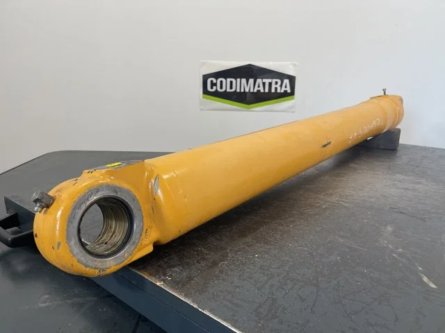 Vérin de flèche pour LIEBHERR R924COMP