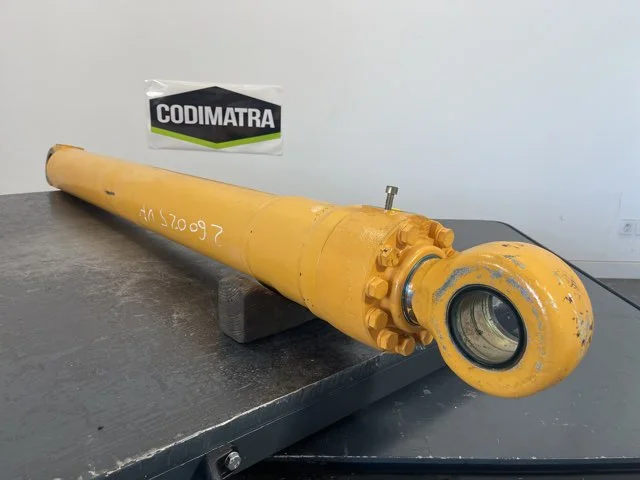 Vérin de flèche pour LIEBHERR R924COMP