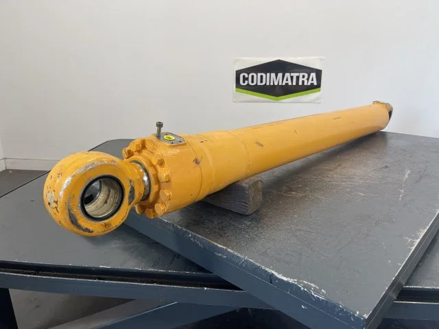 Vérin de flèche pour LIEBHERR R924COMP