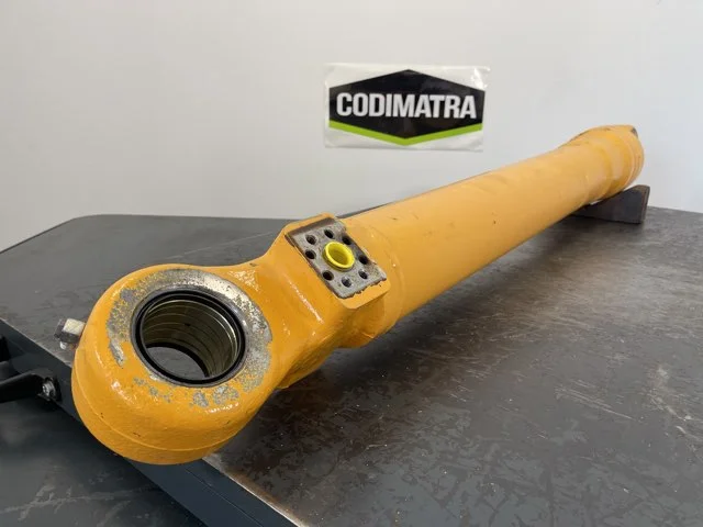 Cilindro de cazo para LIEBHERR R924COMP